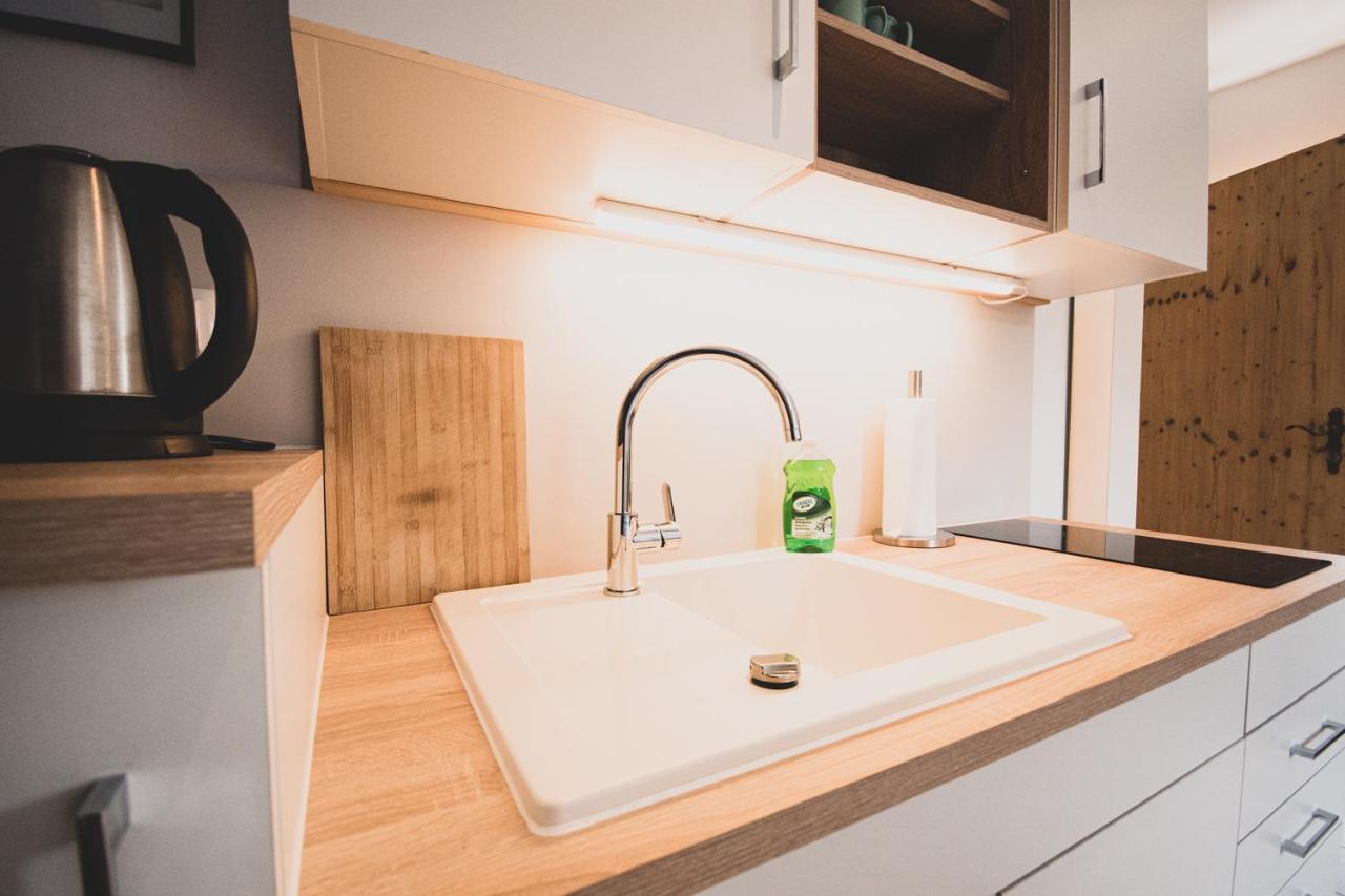 Northwest Studio Apartments Клагенфурт Екстериор снимка
